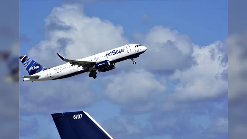 Arşiv fotoğrafı: Hırvatistan'da Jet2'nin Boeing 737 uçağı teknik sorun nedeniyle Split'e acil iniş yaptı